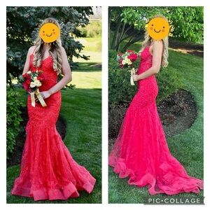 Gorgeous prom or special occasion dress worn once